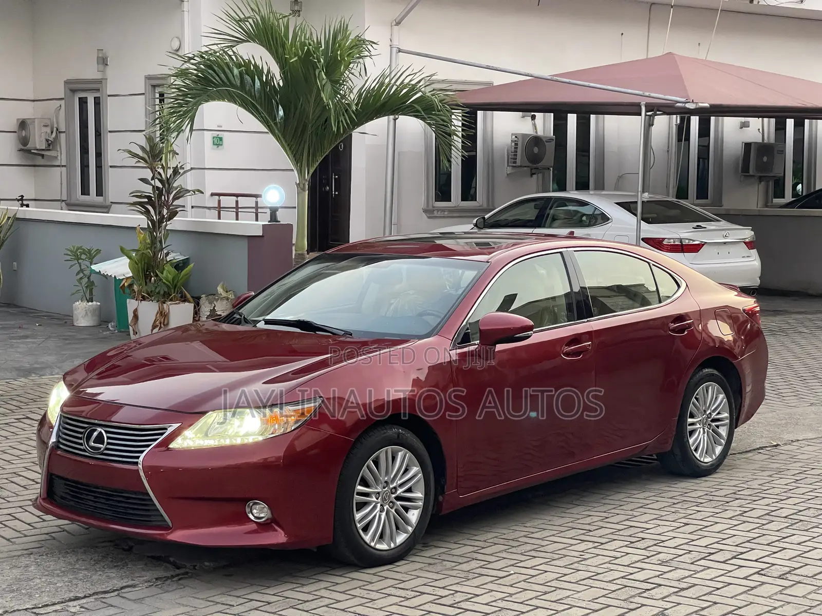 Lexus ES 2014 Red