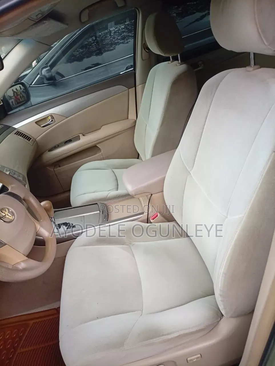 Toyota Avalon 2005 Gold