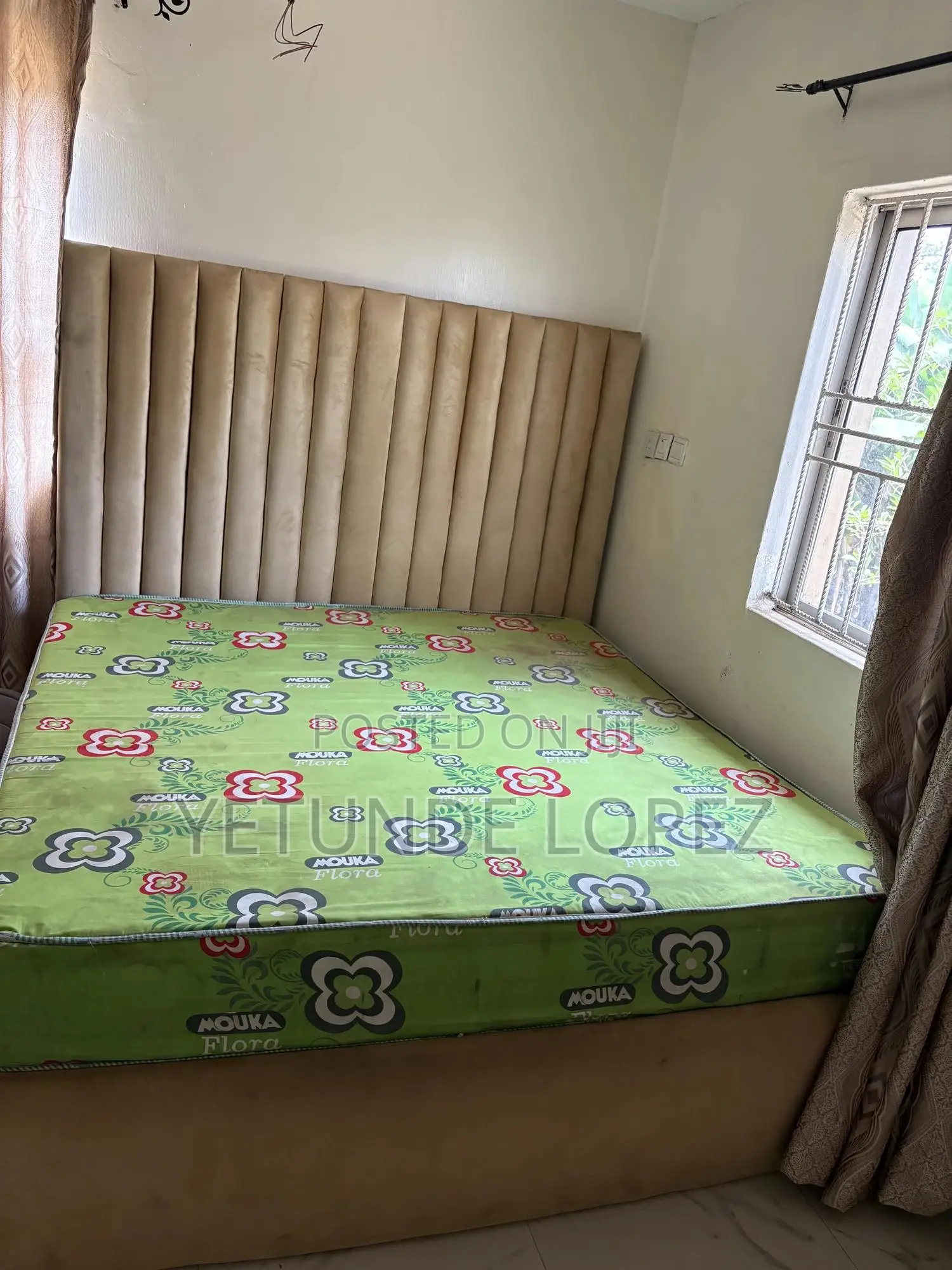 Bedframe Gold