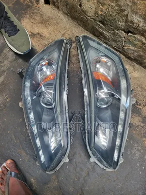 Headlight Honda Accord 2013