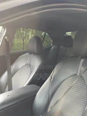 Toyota Camry 2018 White