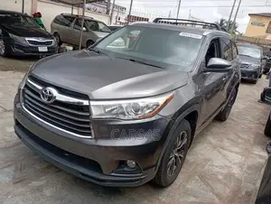 Toyota Highlander 2016 Gray