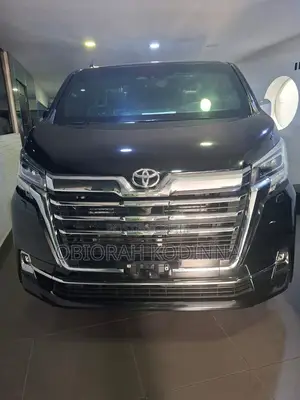 Toyota Granvia 2023 Black