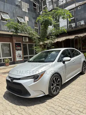 Toyota Corolla 2020 Silver