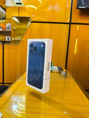 New Apple iPhone 17 Pro Max 256 GB Blue
