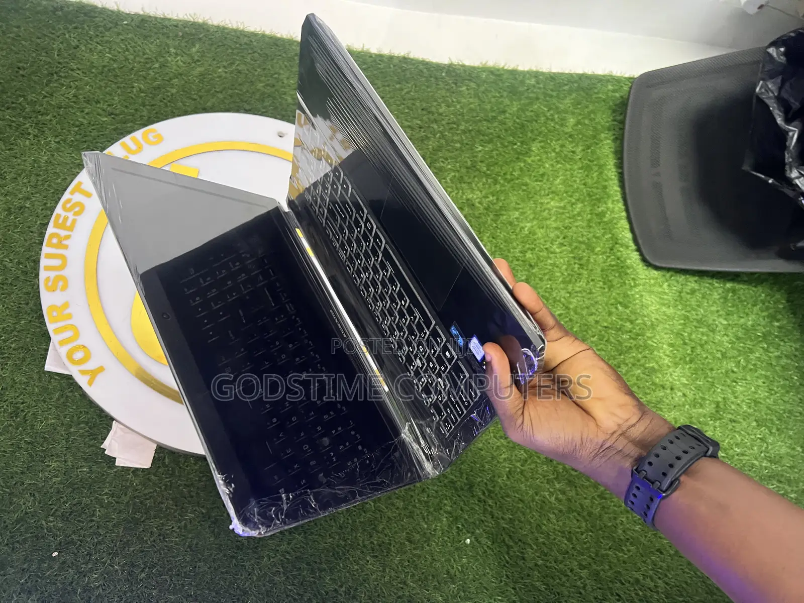 Laptop Monster 16GB Intel Core i7 SSD 512GB
