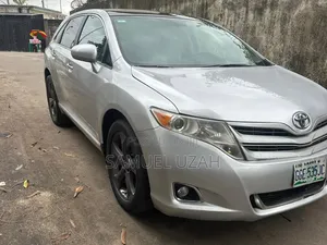 Toyota Venza 2011 Gray
