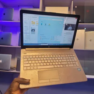 Laptop HP 250 G8 8GB Intel Core i5 HDD+SSD 1T