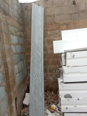 Polystyrene Parapet and Board