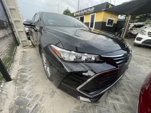 Toyota Avalon 2021 Black