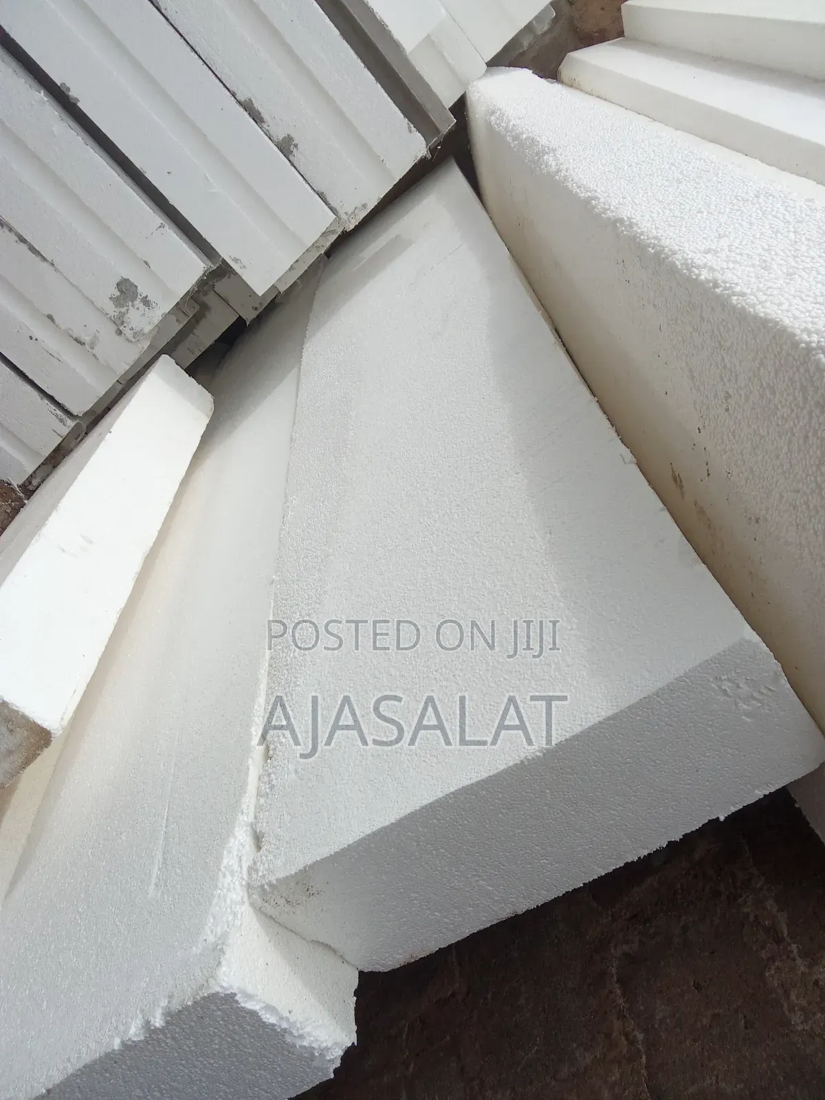 Polystyrene Parapet and Board