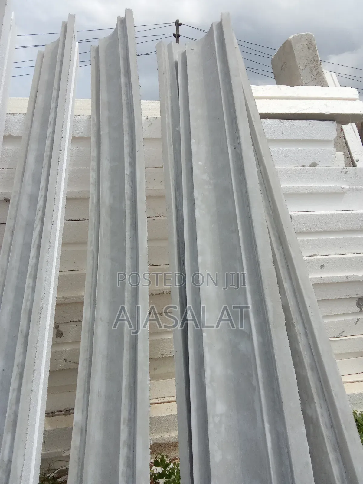 Polystyrene Parapet and Board