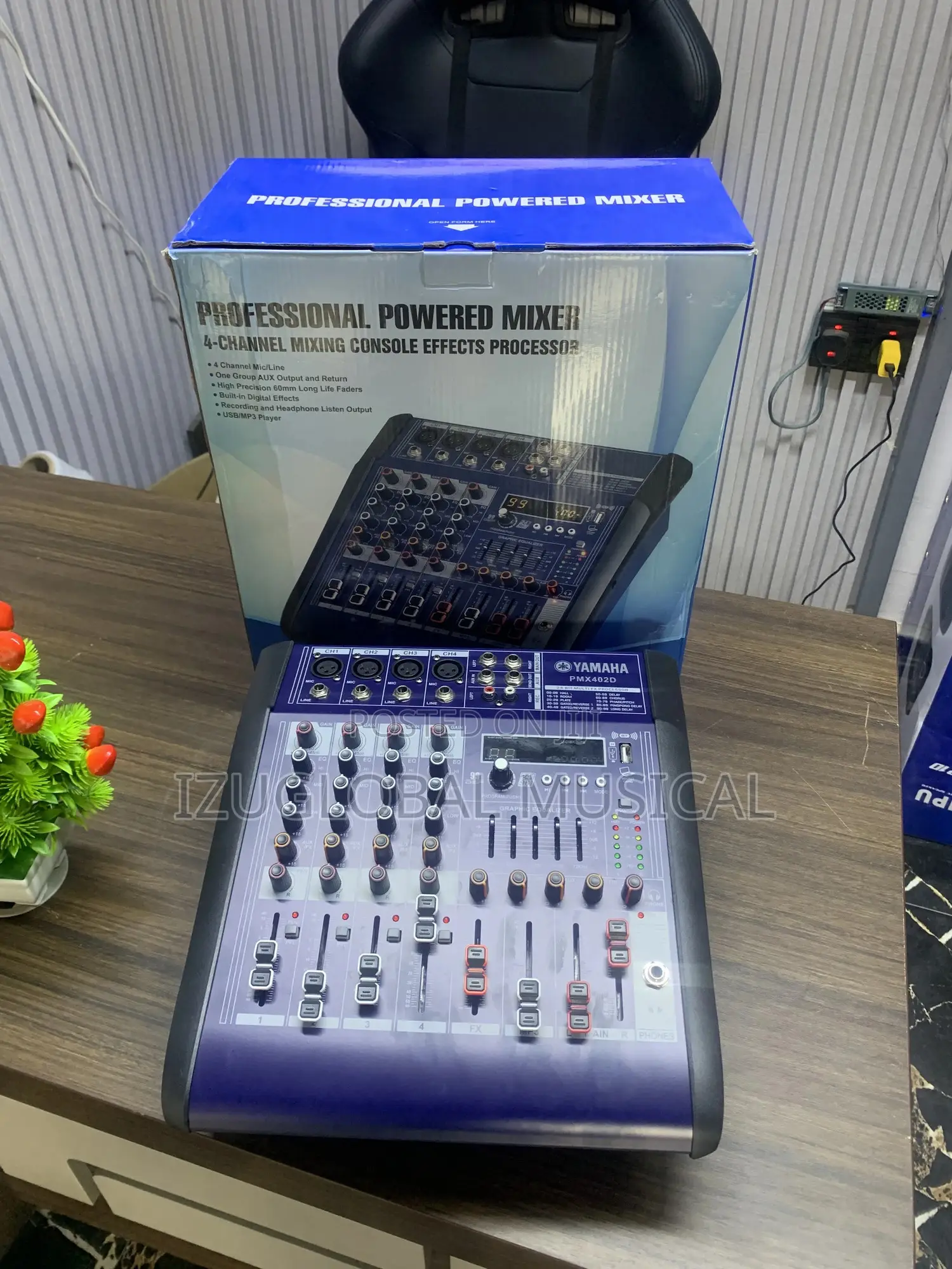 Yahama 4-Channel Powered Mixer