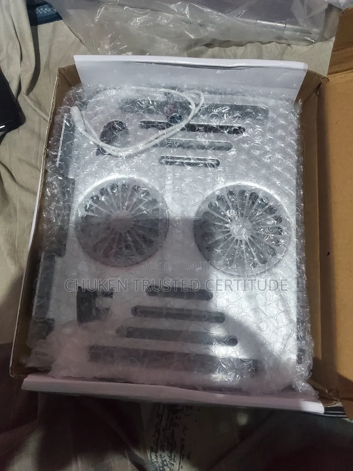 Laptop Stand (Notebook Pc Stent/Heat Dissipation)