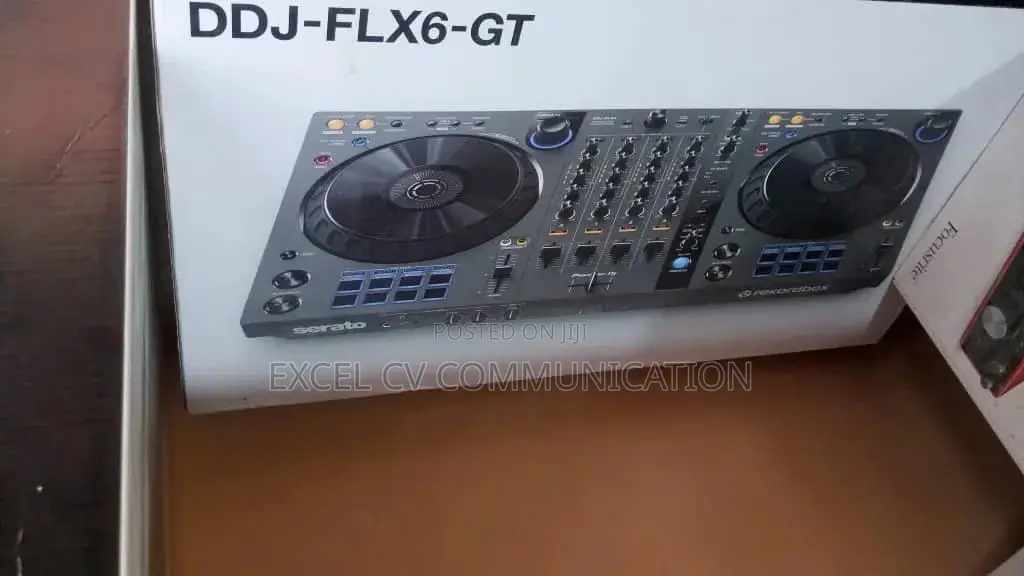 DDJ FLX 6 Mixer