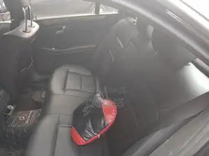 Mercedes-Benz E550 2010 Black