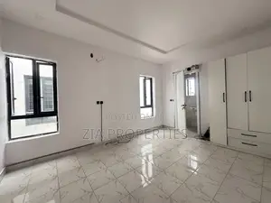 5bdrm Duplex in Ajah for rent