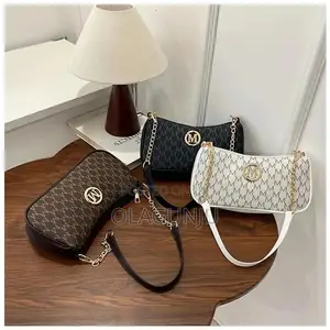 Ladies Shoulder Bag For Everyday Use