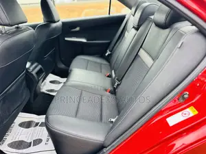 Toyota Camry SE 4dr Sedan (2.5L 4cyl 6A) 2012 Red