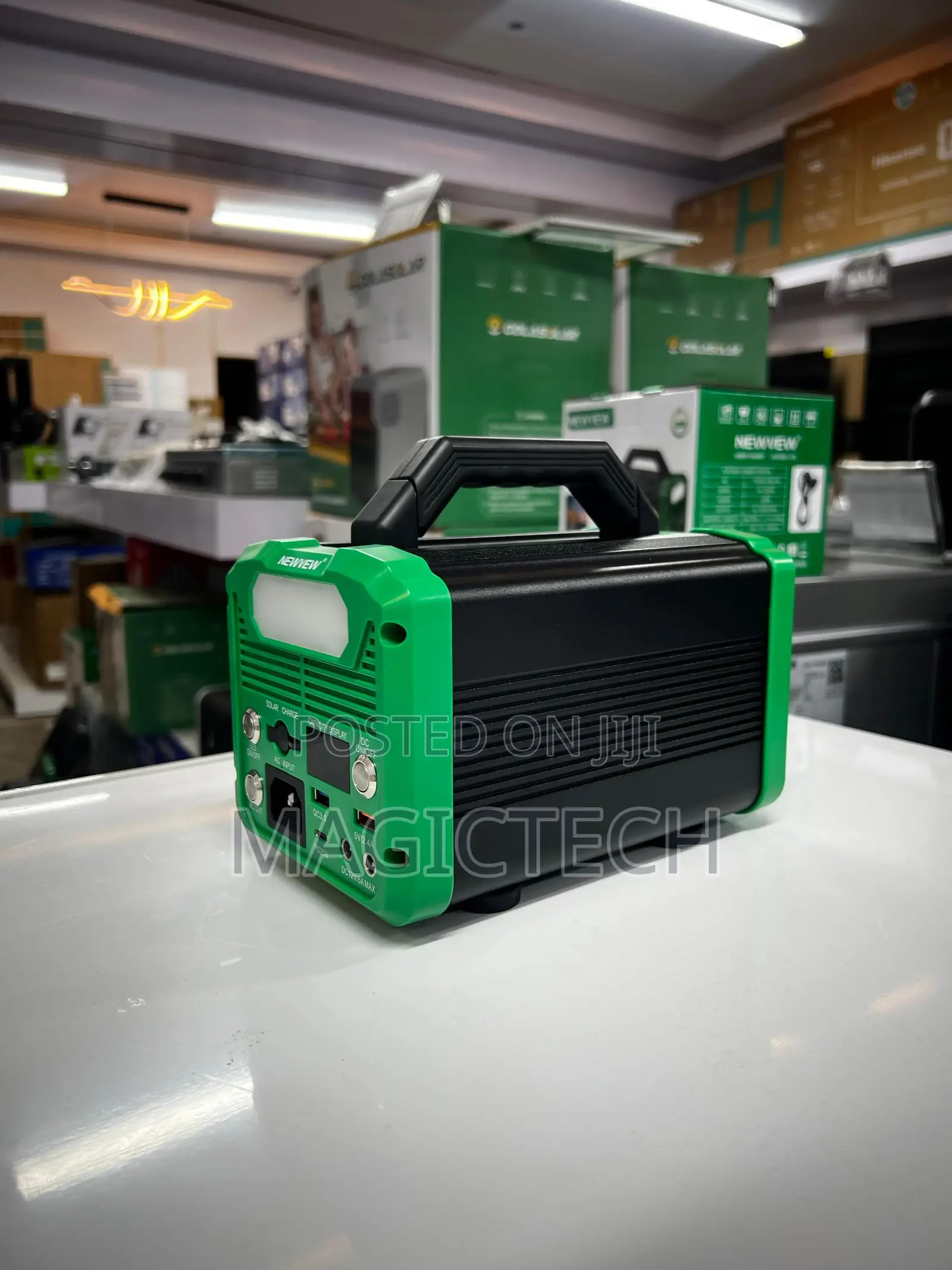 Suntrick Newvew 166wh Solar Generator With 200w Output