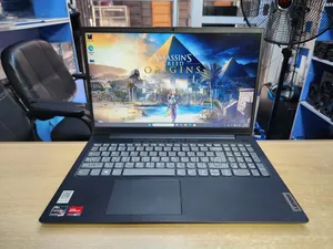 Laptop Lenovo V15 12GB AMD Ryzen 5 SSD 256GB