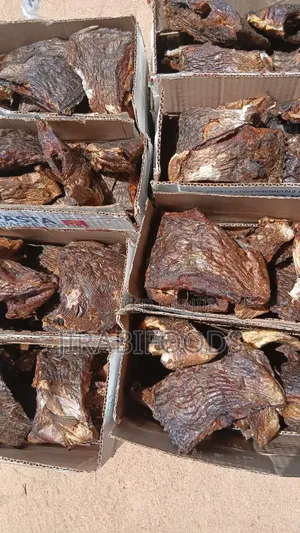 Tilapia Fish, 25 Pieces 4 Heads.