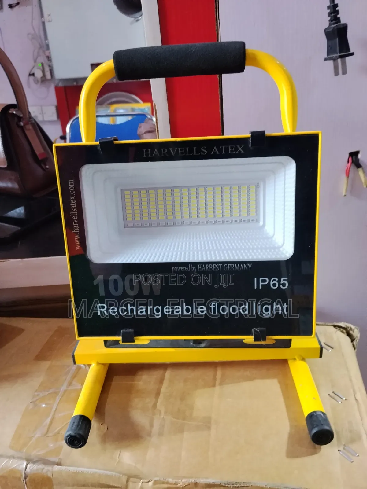 Rechargeable Floodlight