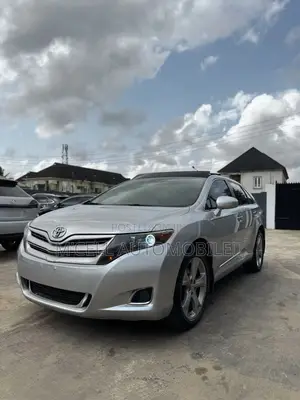 Toyota Venza V6 2011 Silver