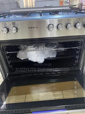 Maxi 60 by 90 Standing Gas Cooker With Grill and Oven