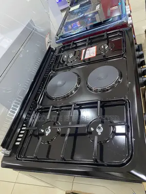 Maxi 60 by 90 Standing Gas Cooker