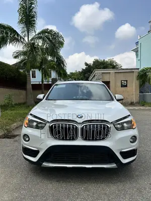 BMW X1 xDrive28i AWD 2018 White