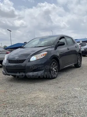 Toyota Matrix 2012 Gray