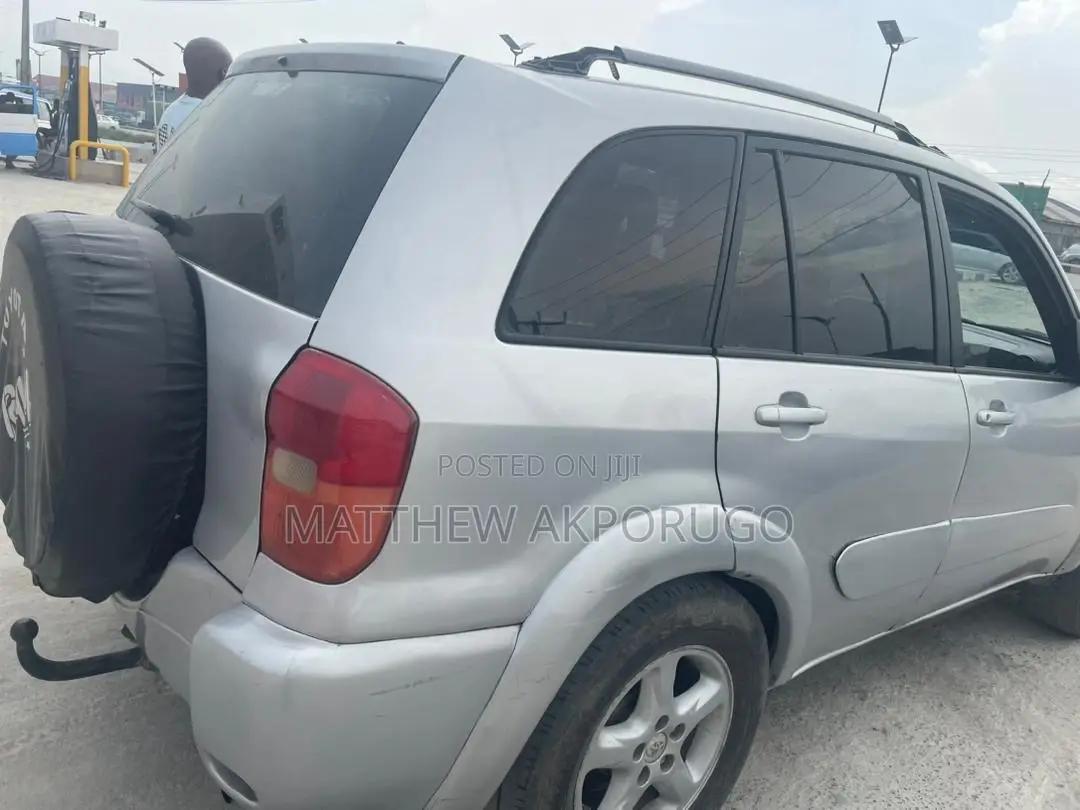 Toyota RAV4 2005 Silver