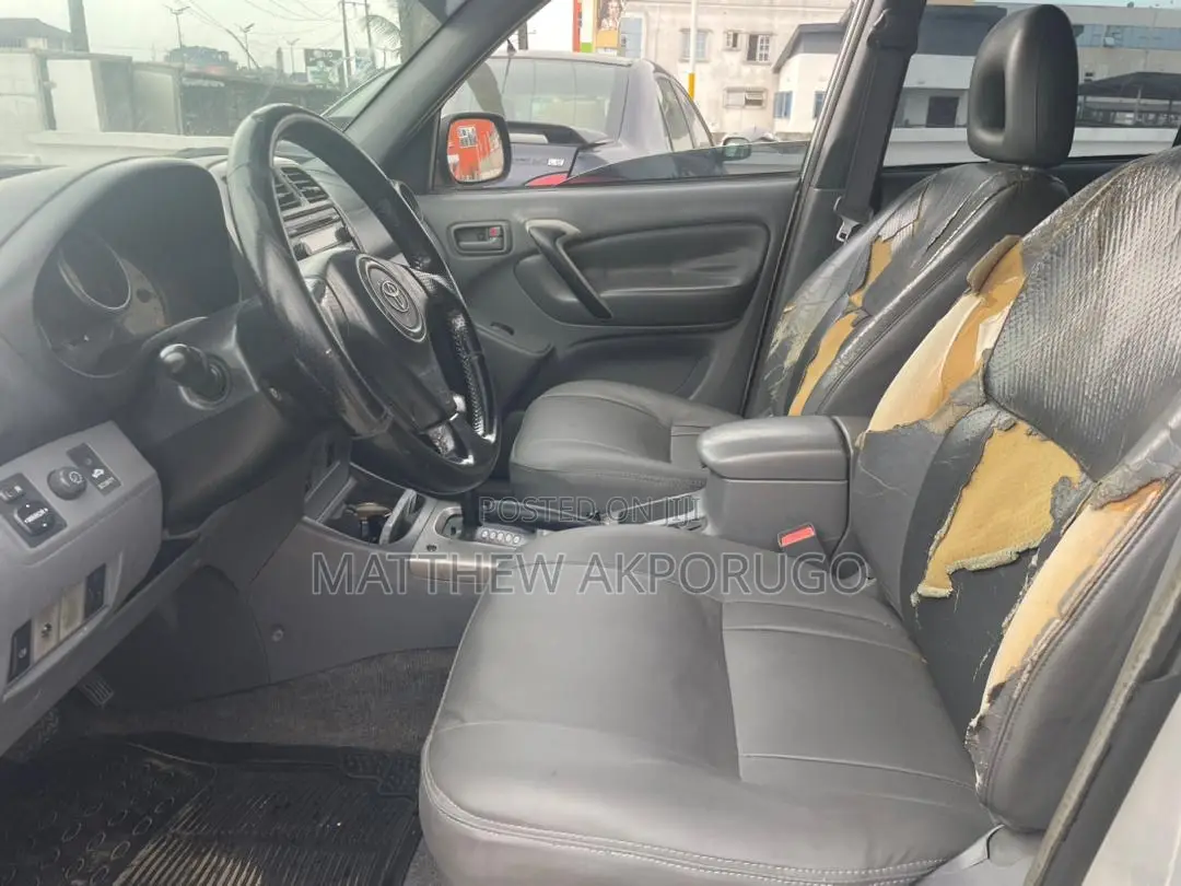 Toyota RAV4 2005 Silver