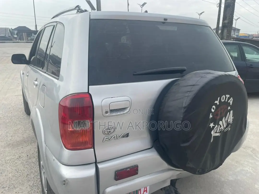 Toyota RAV4 2005 Silver