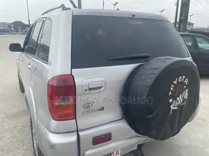 Toyota RAV4 2005 Silver