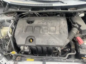 Toyota Corolla 2012 Silver