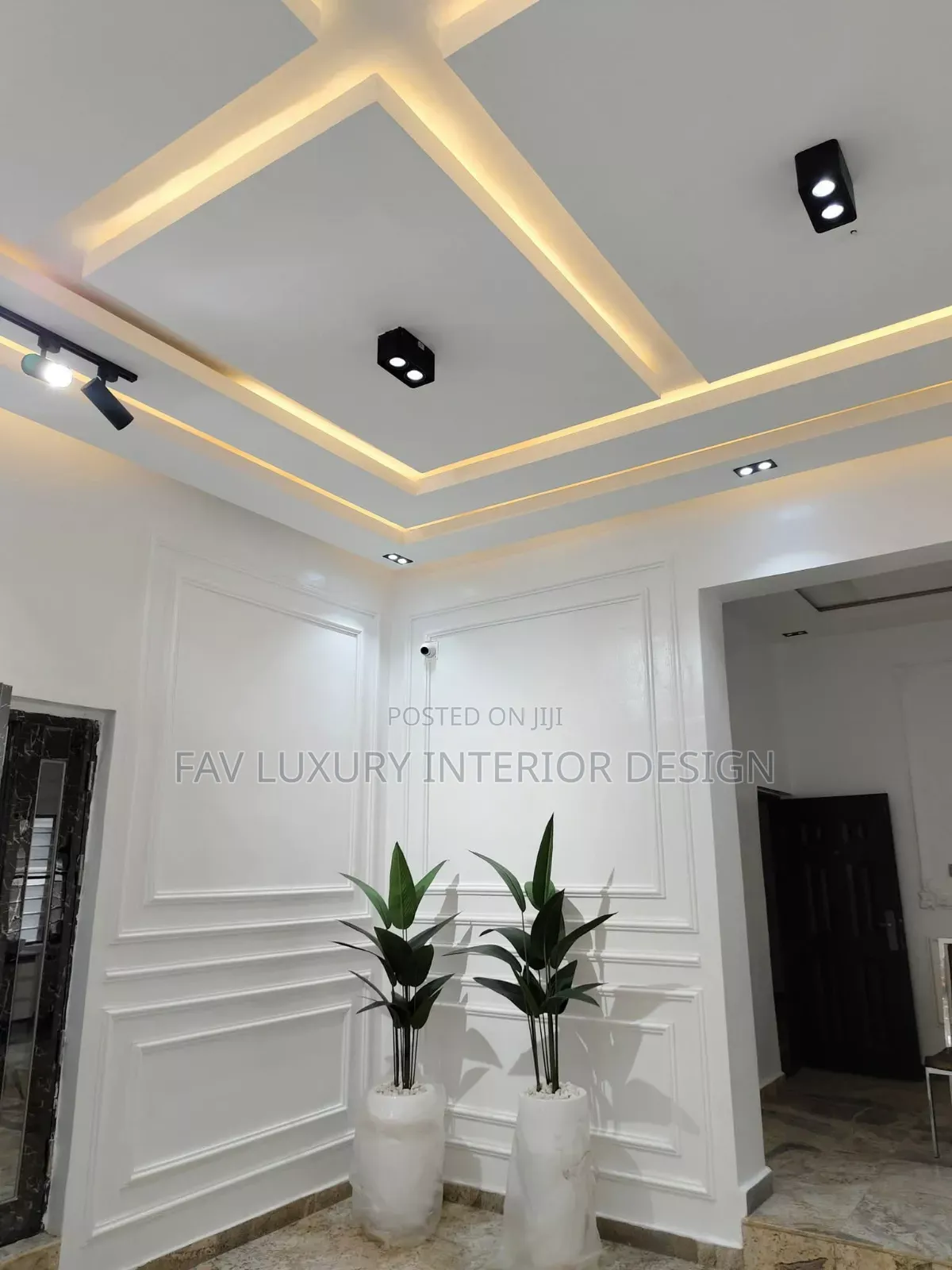 Tyrolean Pro Plus Painting