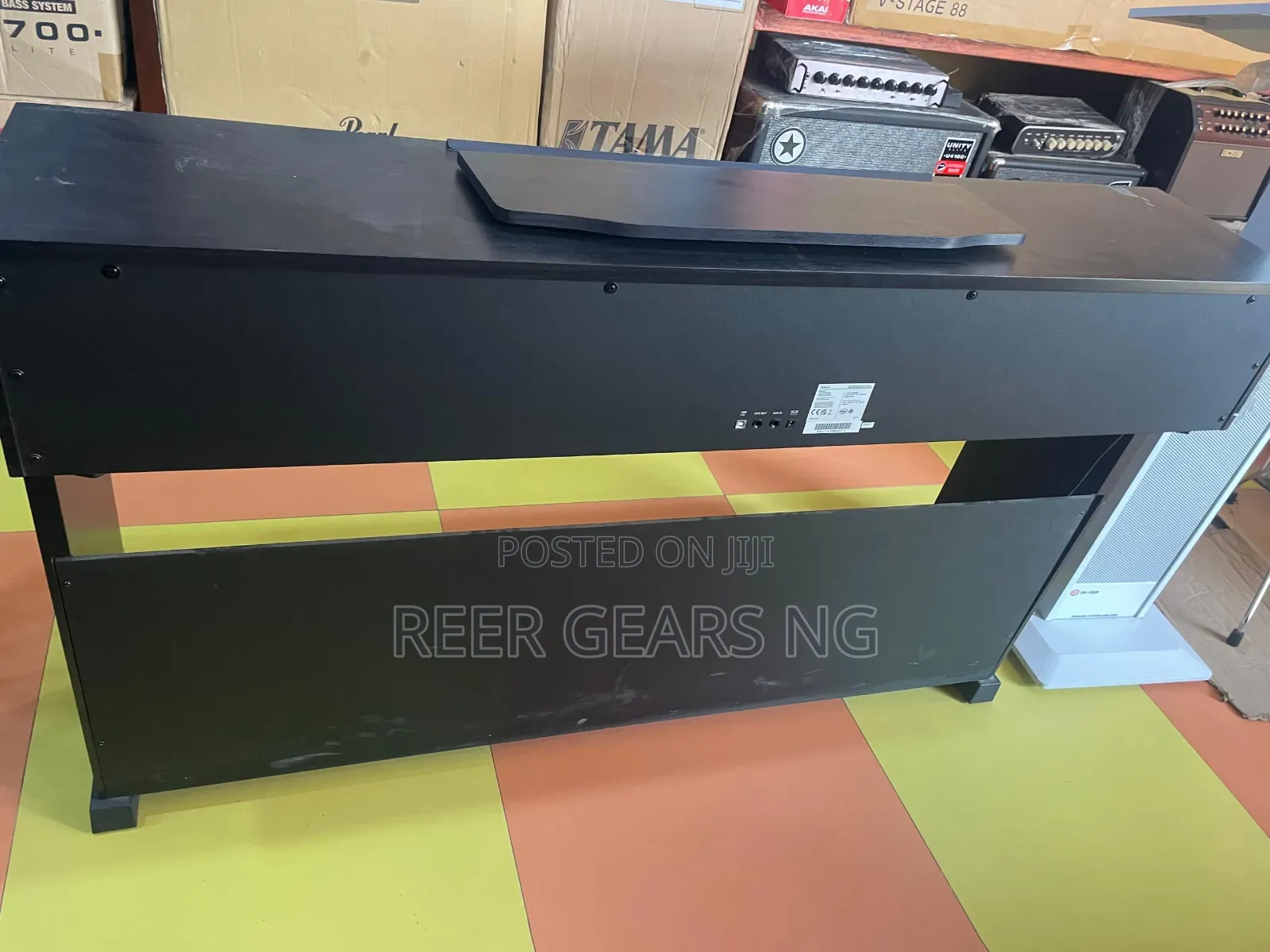 Roland Rp-30 Upright Piano