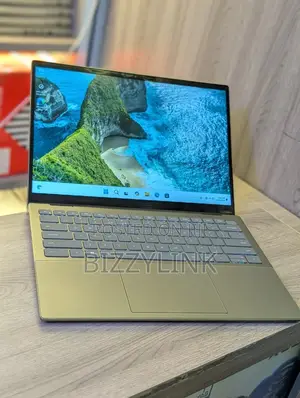 Laptop Dell Inspiron 14 8GB AMD Ryzen 5 SSD 256GB