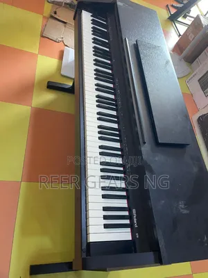 Roland Rp-30 Upright Piano
