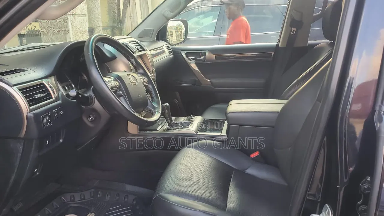 Lexus GX 2017 Black
