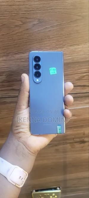 Samsung Galaxy Z Fold4 256 GB Gray
