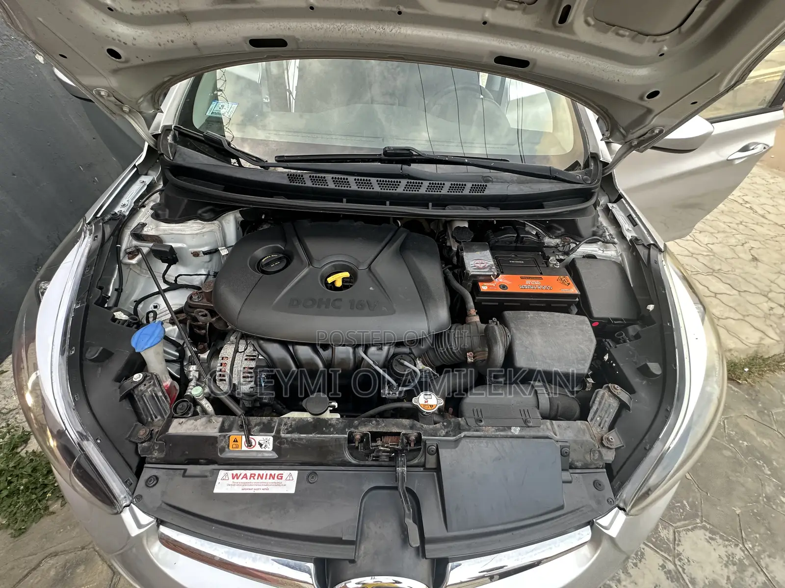 Hyundai Elantra 2016 Silver