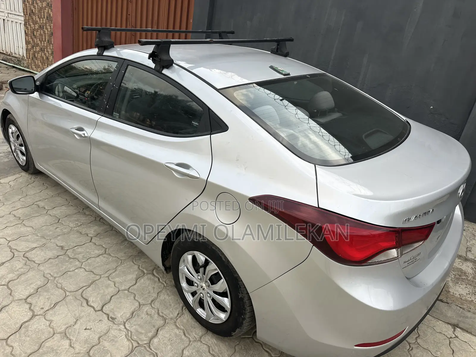 Hyundai Elantra 2016 Silver