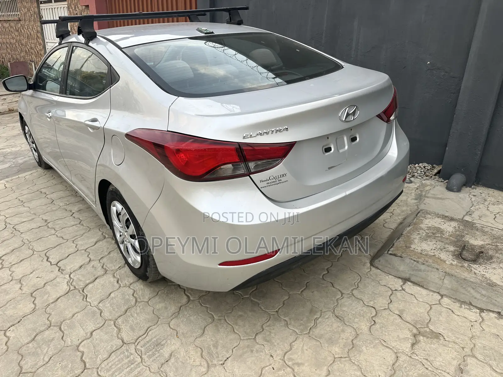 Hyundai Elantra 2016 Silver