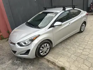 Hyundai Elantra 2016 Silver