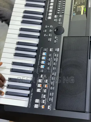 Yamaha Psr600 Digital Keyboard