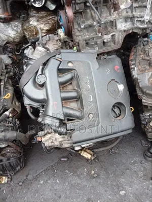 Nissan Pathfinder Engine