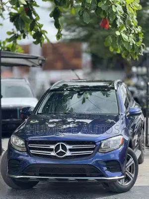 Mercedes-Benz GLC-Class 2018 Blue